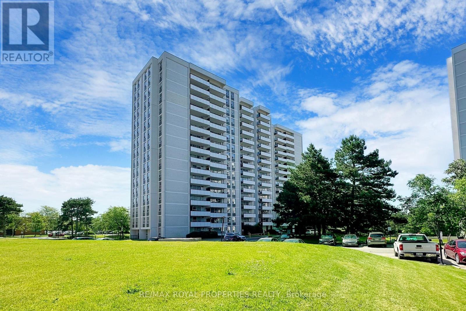 702 - 20 Forest Manor Road, Toronto, Ontario  M2J 1M2 - Photo 35 - C8476572