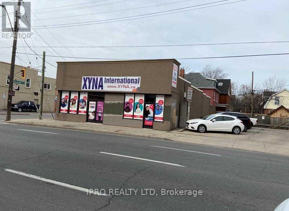 981-981 King Street E, Hamilton, Ontario  L8M 1C6 - Photo 3 - X8481180