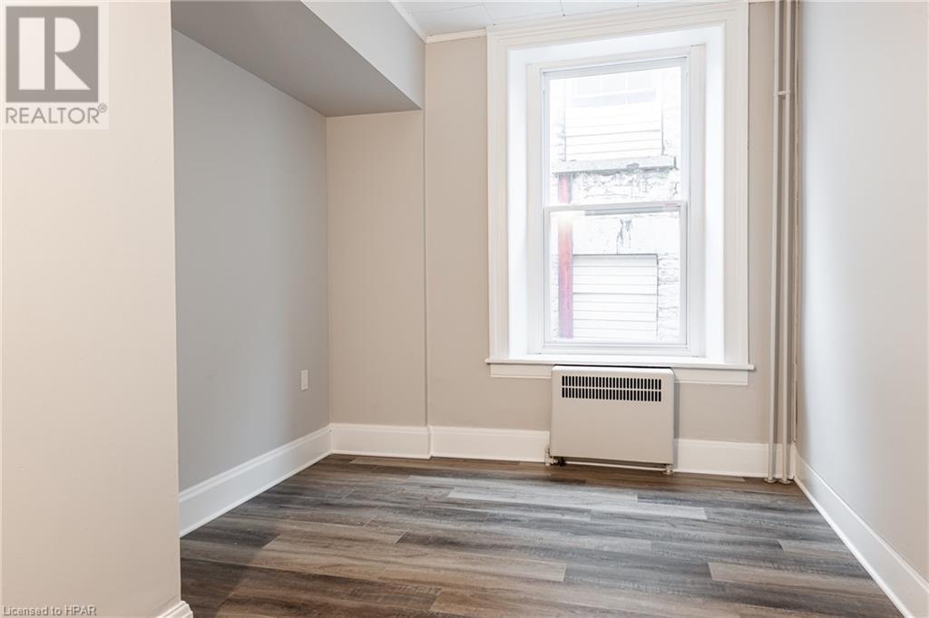 18 Church Street N, St. Marys, Ontario  N4X 1C2 - Photo 25 - 40609423