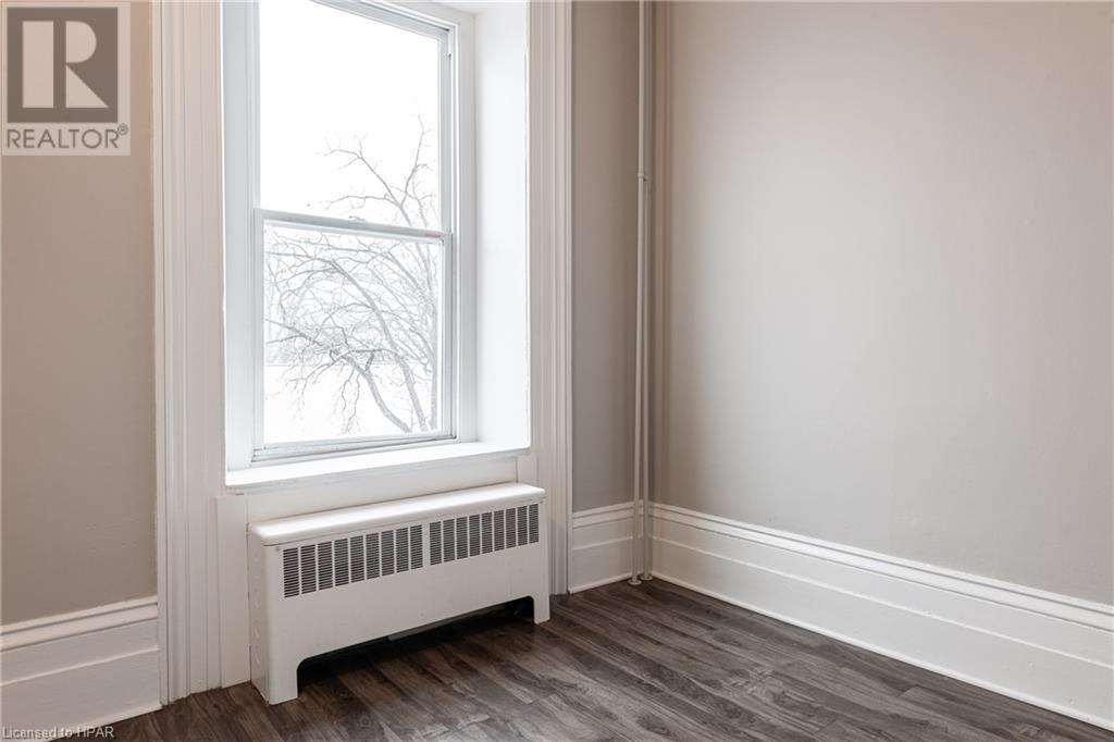 18 Church Street N, St. Marys, Ontario  N4X 1C2 - Photo 21 - 40609423