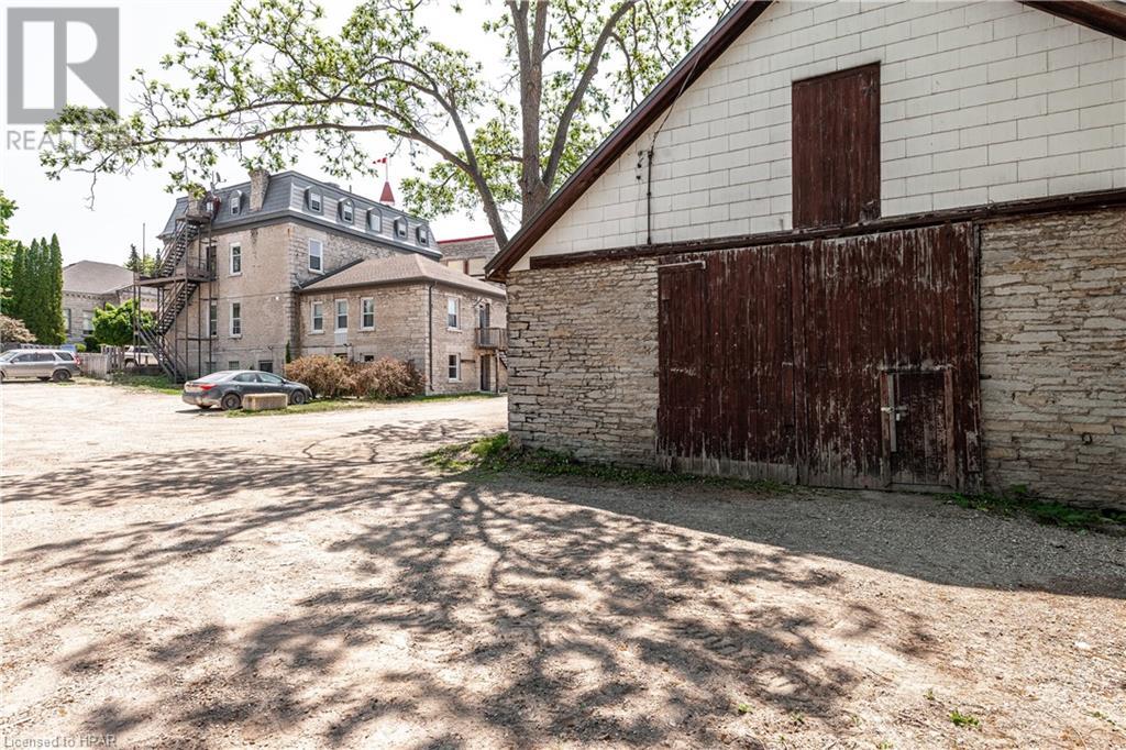 18 Church Street N, St. Marys, Ontario  N4X 1C2 - Photo 37 - 40609423