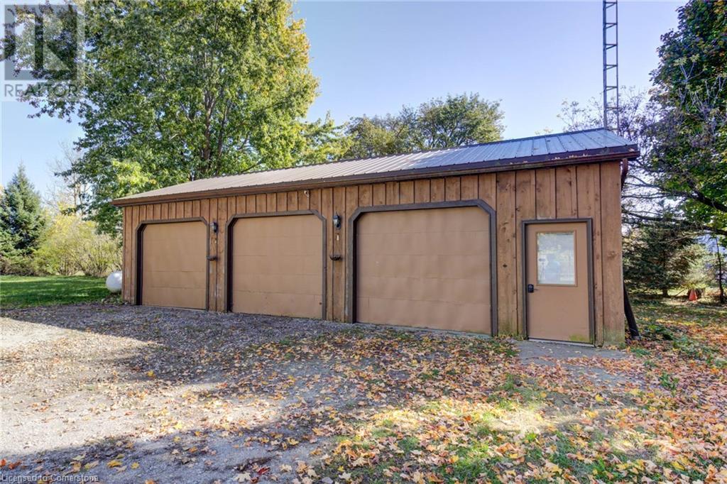 9499 Maas Park Drive, Mount Forest, Ontario  N0G 2L0 - Photo 31 - 40609883