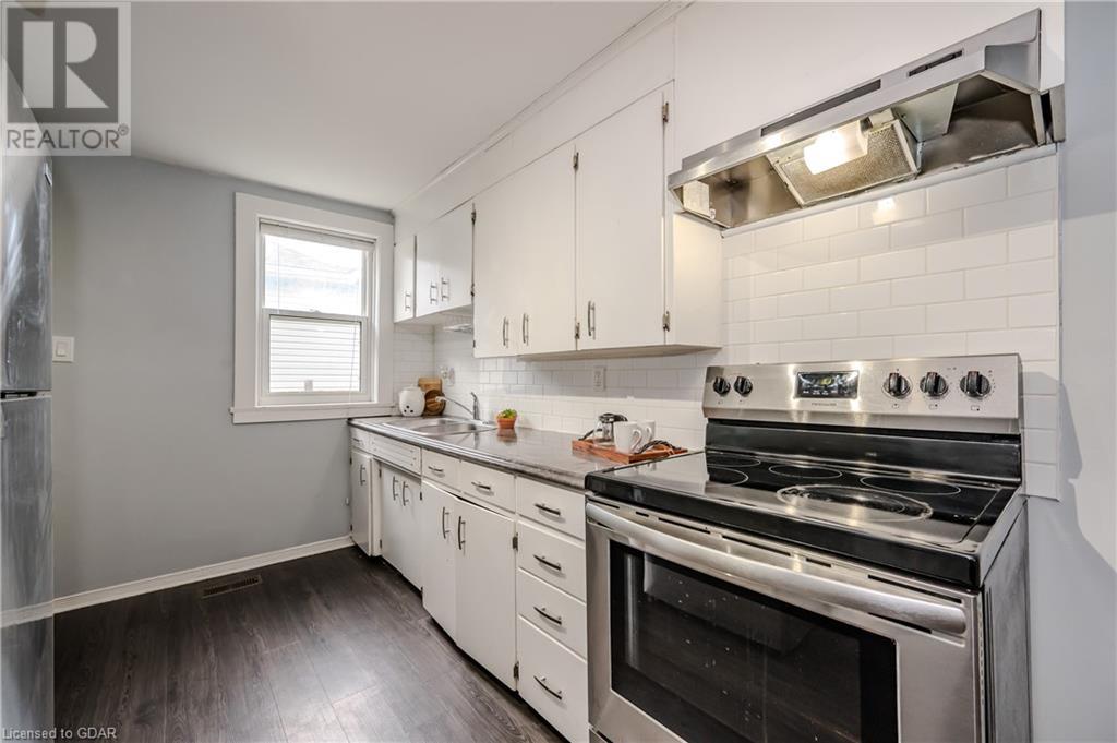 38 Huron Street, Guelph, Ontario  N1H 5Y2 - Photo 4 - 40612051