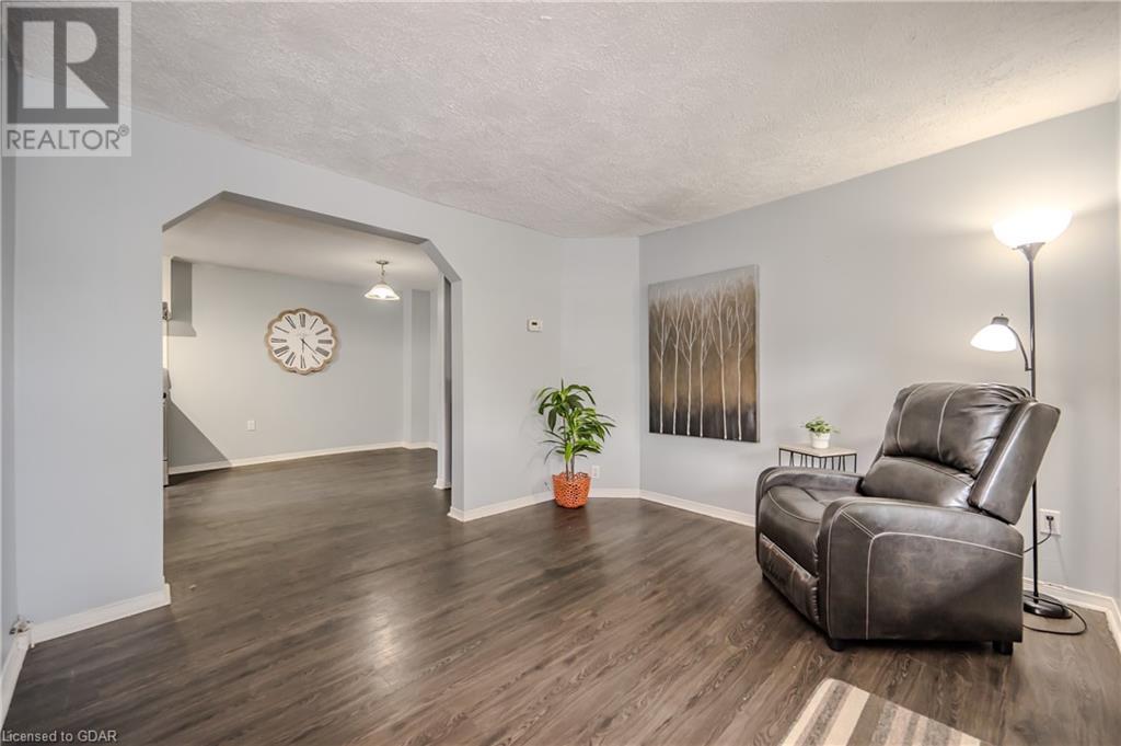 38 Huron Street, Guelph, Ontario  N1H 5Y2 - Photo 3 - 40612051