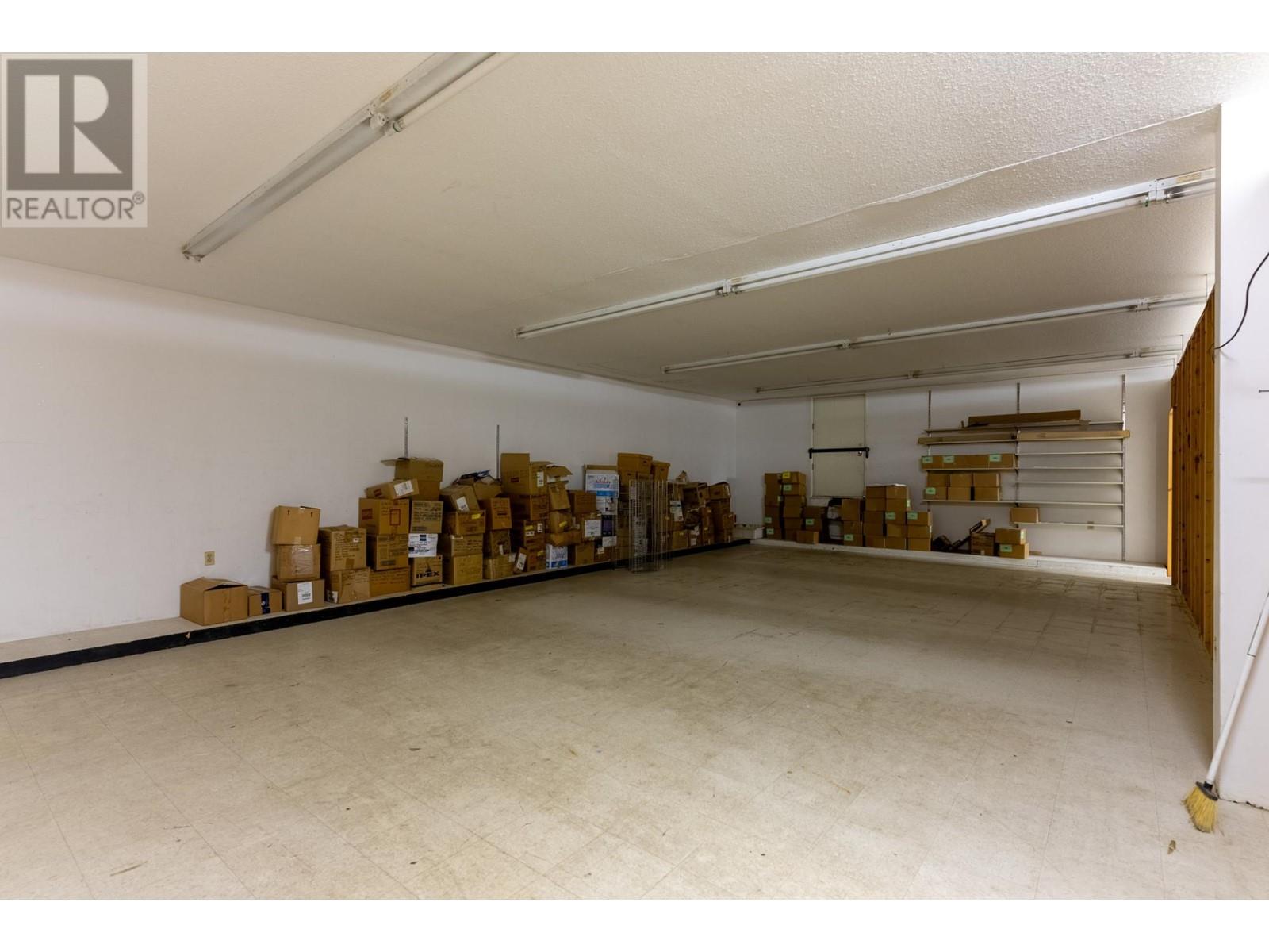 741 Shuswap Ave, Chase, British Columbia   - Photo 25 - 179486