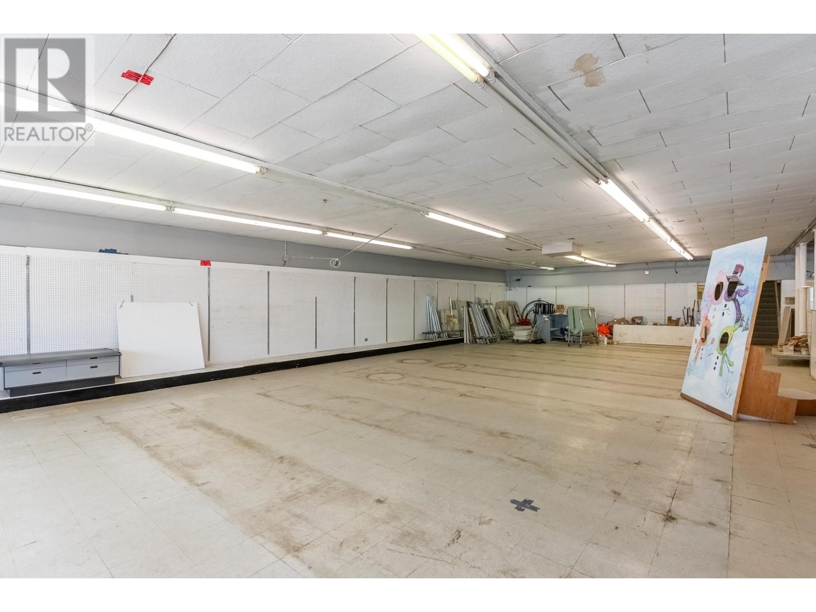 741 Shuswap Ave, Chase, British Columbia   - Photo 12 - 179486