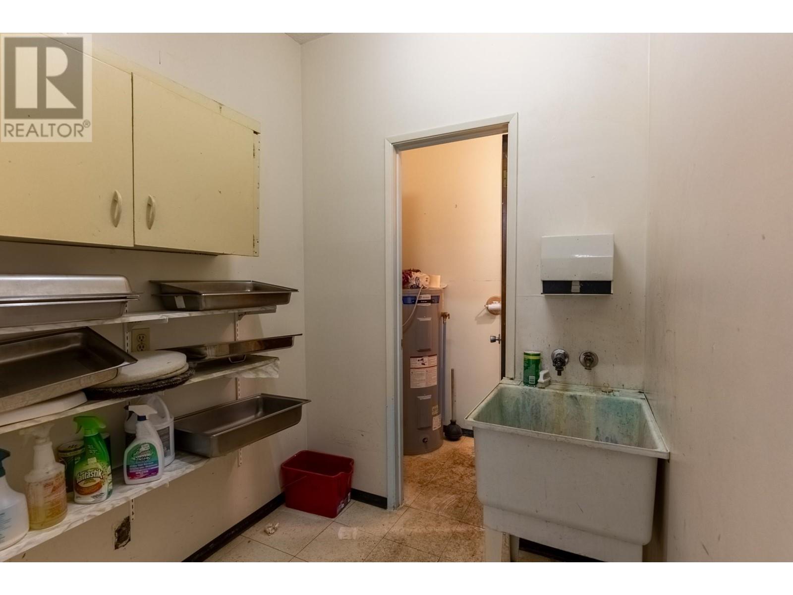 741 Shuswap Ave, Chase, British Columbia   - Photo 22 - 179486