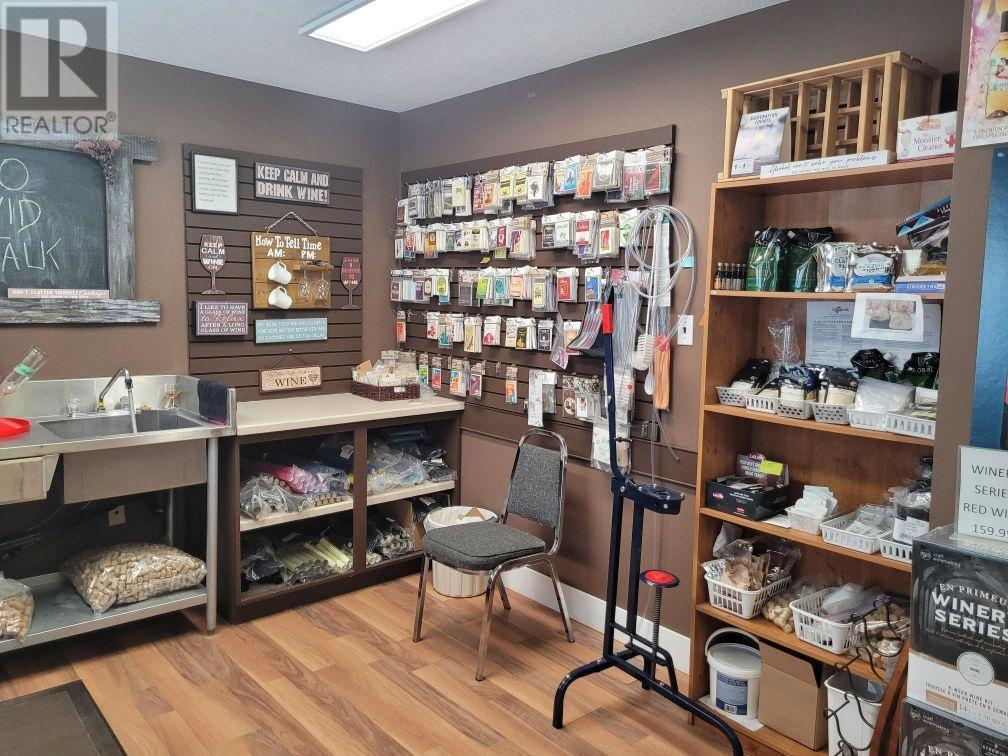 722 1st Ave, Chase, British Columbia   - Photo 5 - 179495