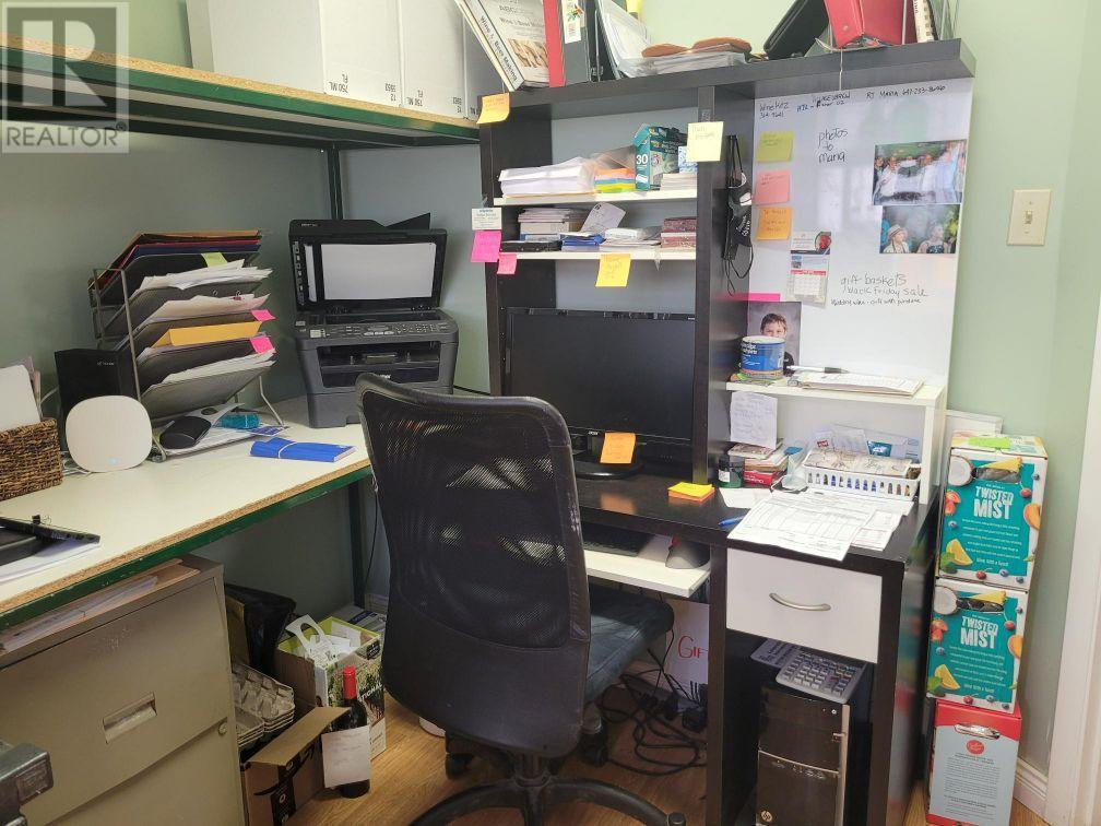 722 1st Ave, Chase, British Columbia   - Photo 6 - 179495