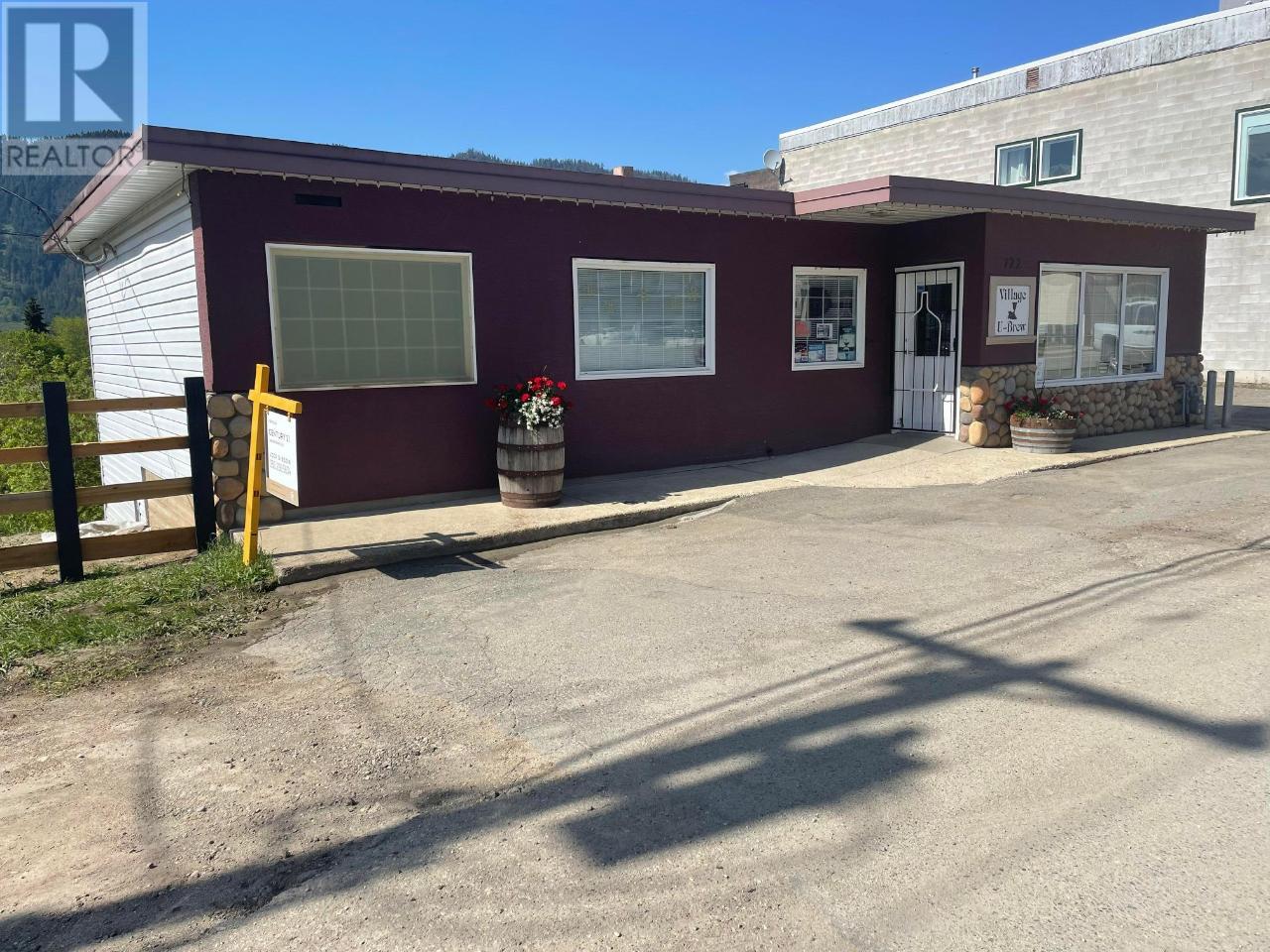 722 1st Ave, Chase, British Columbia   - Photo 13 - 179495