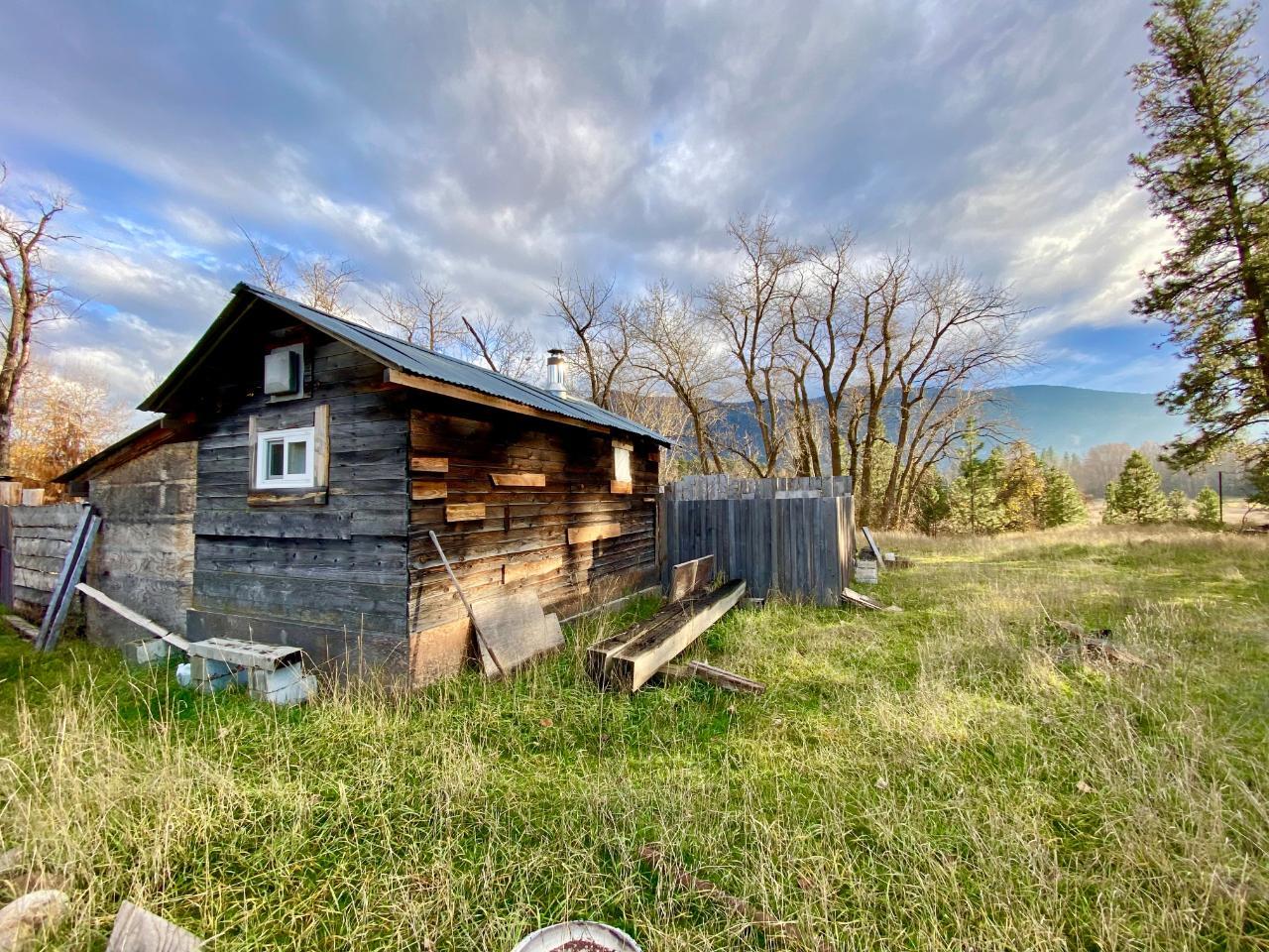 2338 Kettle River Drive, Grand Forks, British Columbia  V0H 1H0 - Photo 24 - 2478037