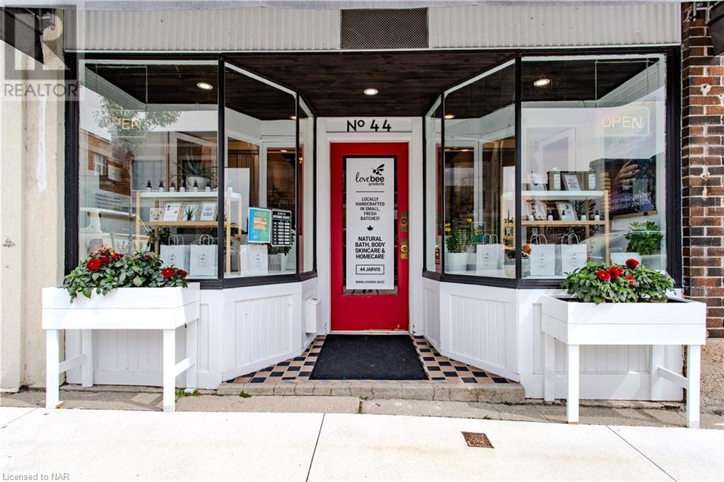 44 Jarvis Street, Fort Erie, Ontario  L2A 2S4 - Photo 5 - 40607820