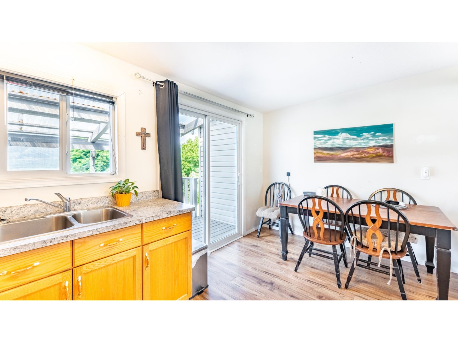 413 9th Avenue S, Creston, British Columbia  V0B 1G0 - Photo 6 - 2478045