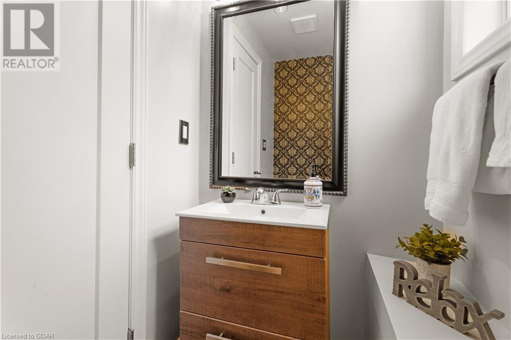 16 Walter Street, Guelph, Ontario  N1E 5P1 - Photo 18 - 40611635