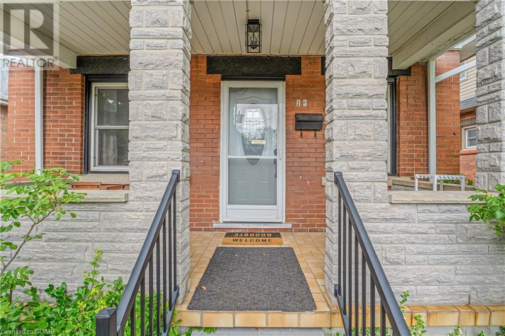 16 Walter Street, Guelph, Ontario  N1E 5P1 - Photo 4 - 40611635