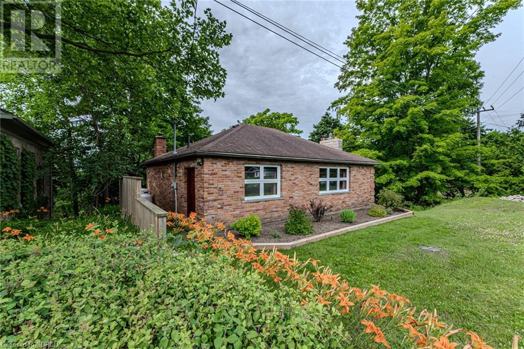 20 Van Norman Street, Charlotteville, Ontario  N0E 1W0 - Photo 3 - 40610883