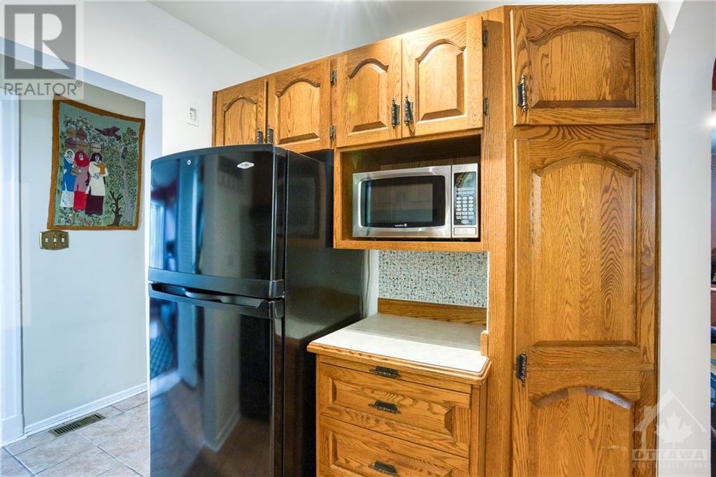 152 Wilson Street, Mississippi Mills, Ontario  K0A 1A0 - Photo 9 - 1398888