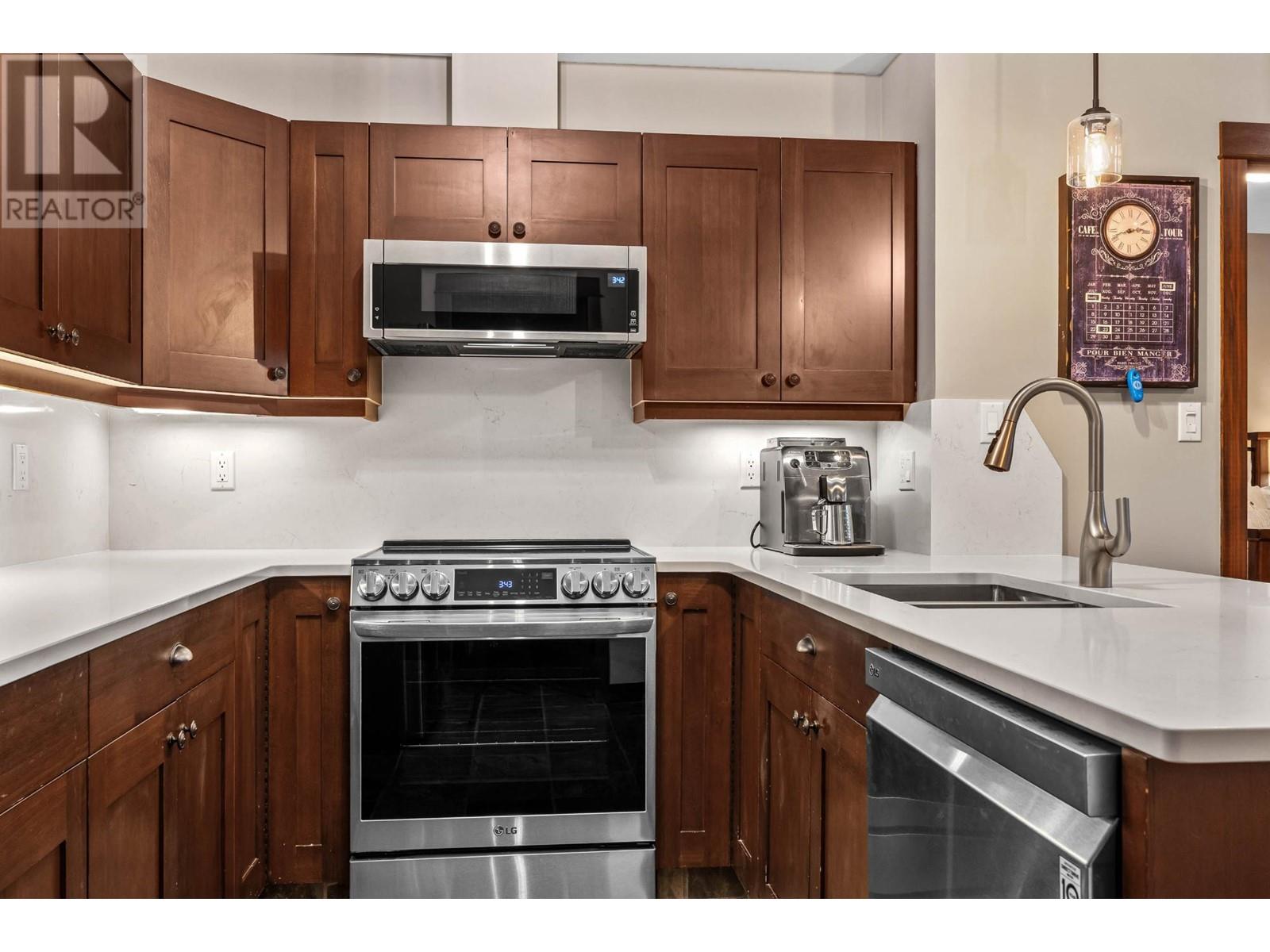 32-5005 Valley Drive, Sun Peaks, British Columbia  V0E 5N0 - Photo 11 - 179505