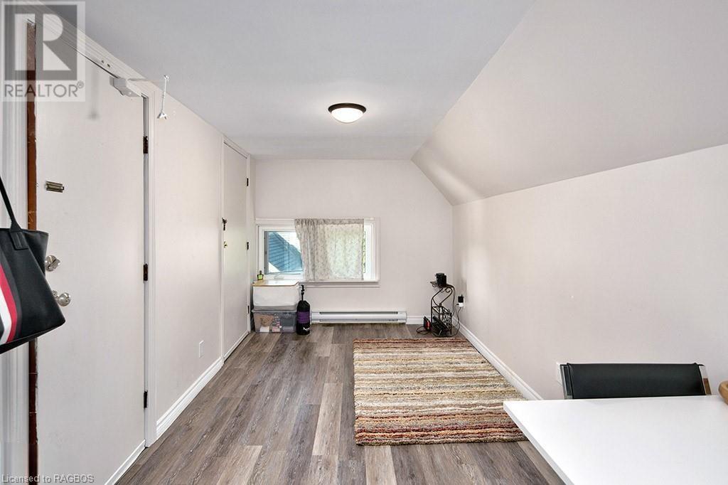 1114 4th Avenue E Unit# 3, Owen Sound, Ontario  N4K 2P4 - Photo 3 - 40610760