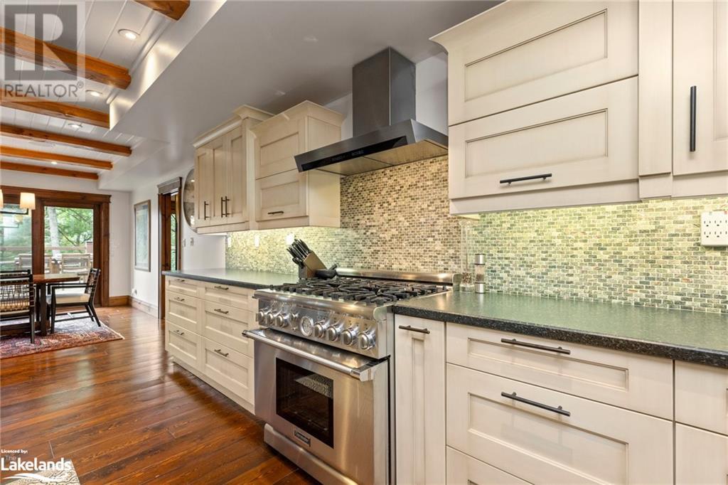 84 Bigwin Island, Lake Of Bays, Ontario  P0B 1A0 - Photo 17 - 40597381