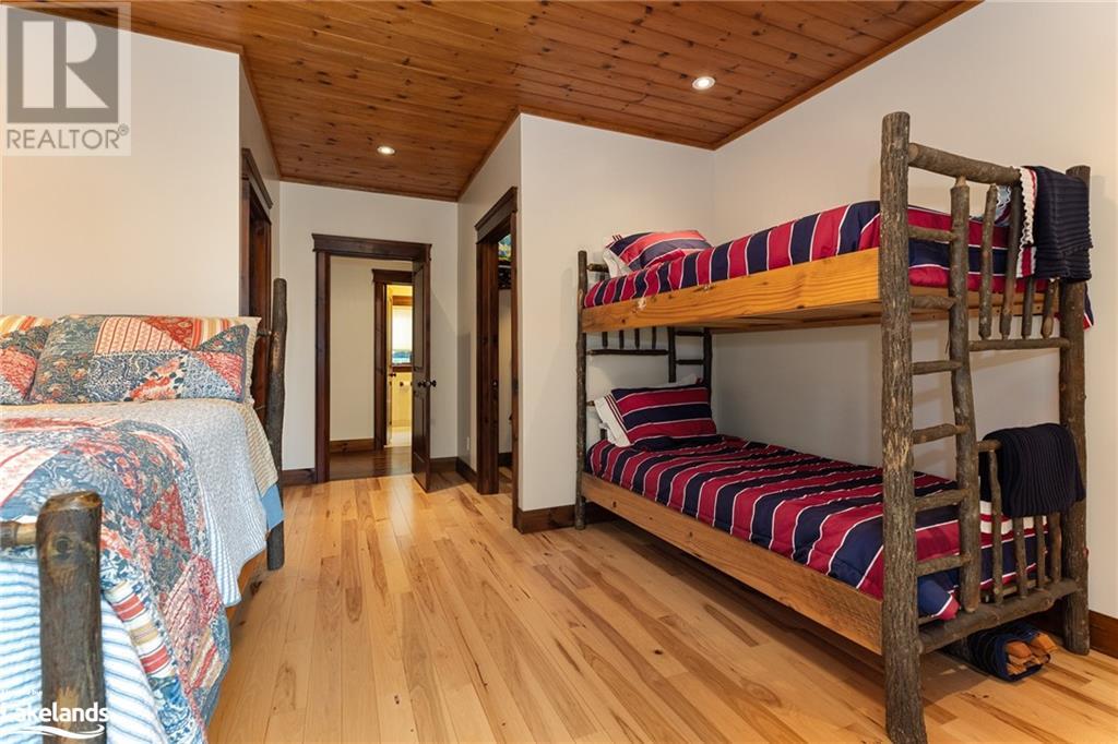 84 Bigwin Island, Lake Of Bays, Ontario  P0B 1A0 - Photo 33 - 40597381