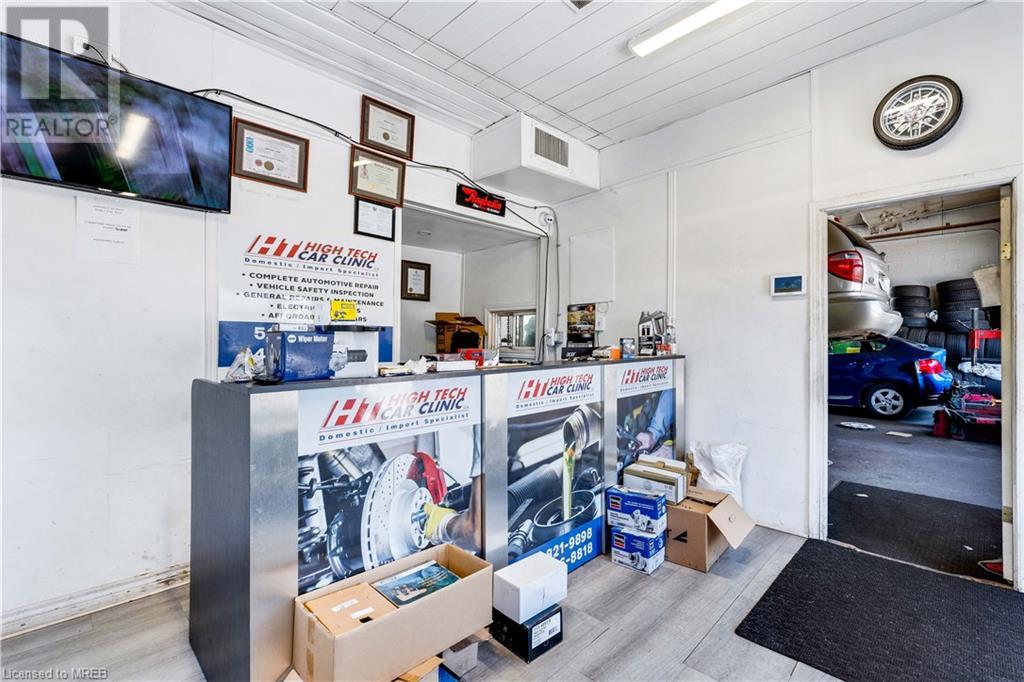 686 Eramosa Road, Guelph, Ontario  N1E 2N9 - Photo 5 - 40610035