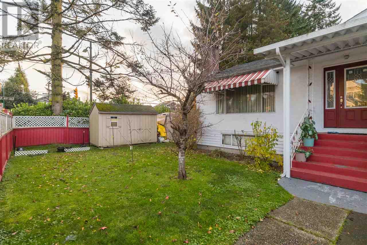 Property at 5675 RUPERT STREET image 4