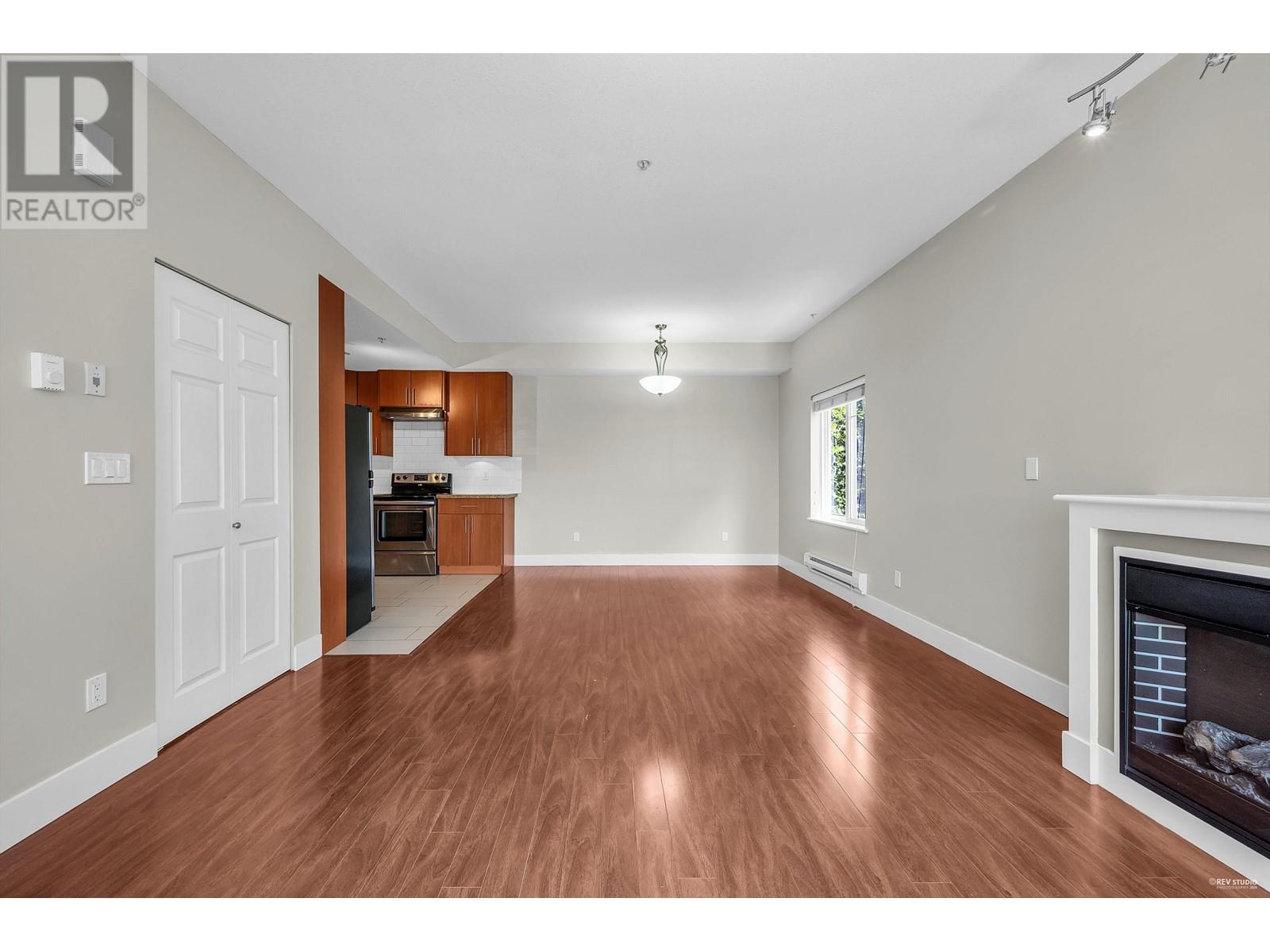 212 5211 Irmin Street, Burnaby, British Columbia  V5J 0C9 - Photo 8 - R2899574