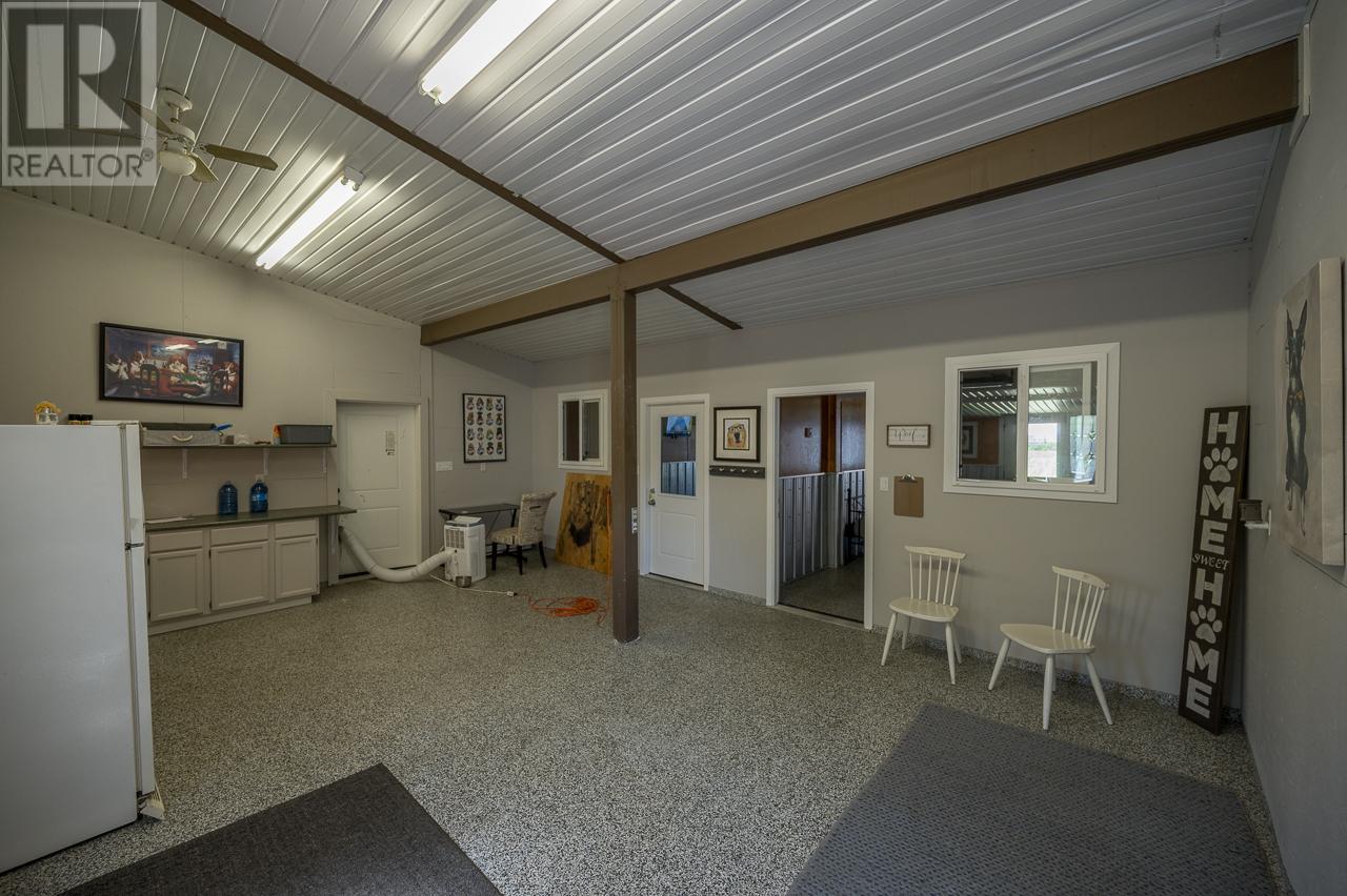 428 Mallard Road, Kamloops, British Columbia  V2H 1S6 - Photo 42 - 179523