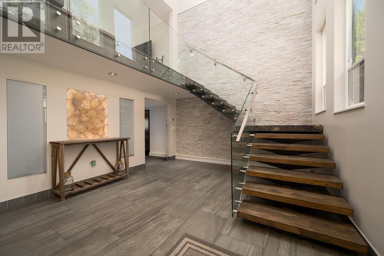 428 Mallard Road, Kamloops, British Columbia  V2H 1S6 - Photo 6 - 179523