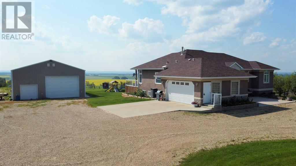 420084 Range Road 252, Rural Ponoka County, Alberta  T4J 1R3 - Photo 2 - A2145162