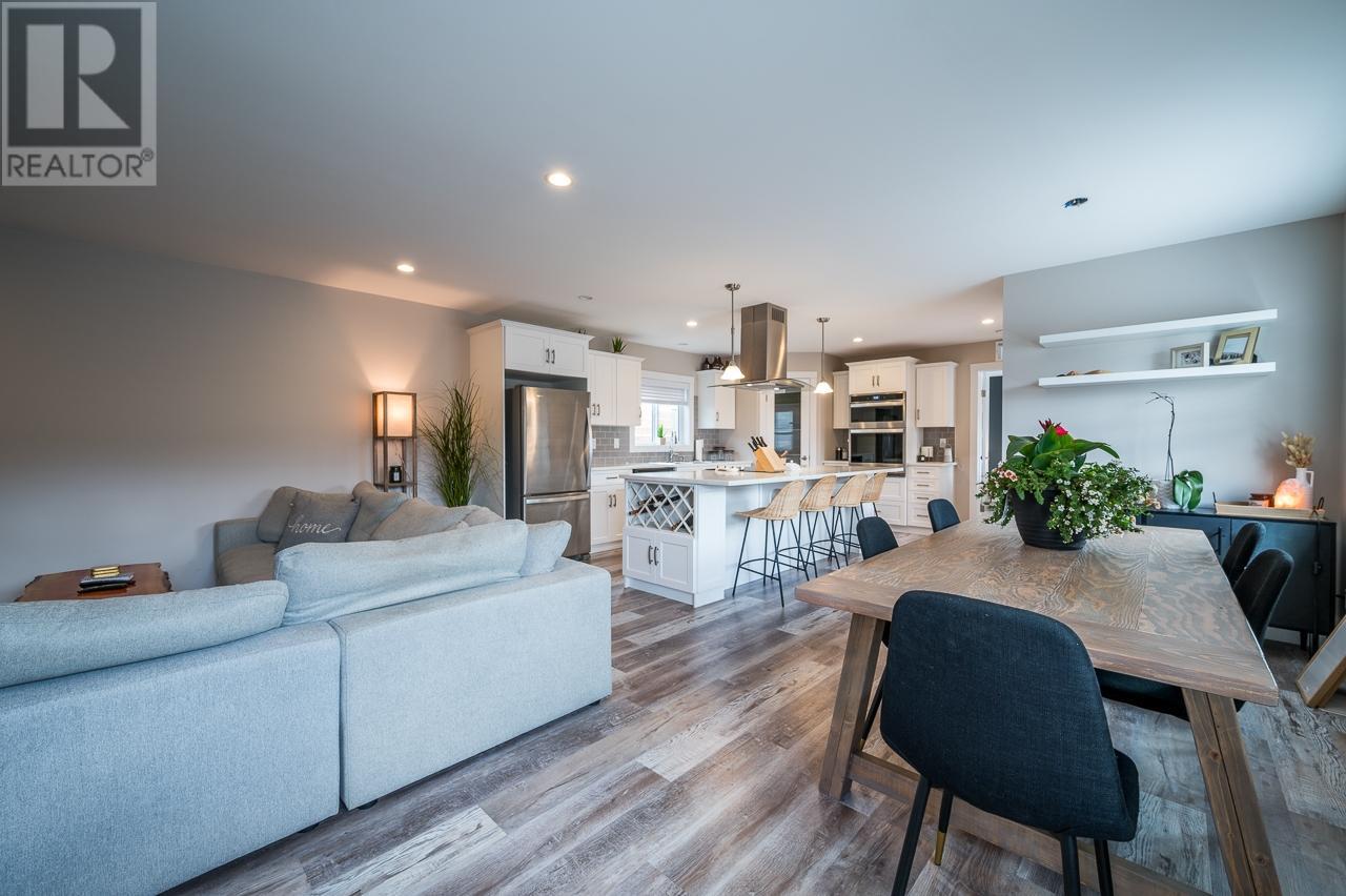 19-712 Shuswap Road E, Kamloops, British Columbia  V2H 0C8 - Photo 4 - 179515