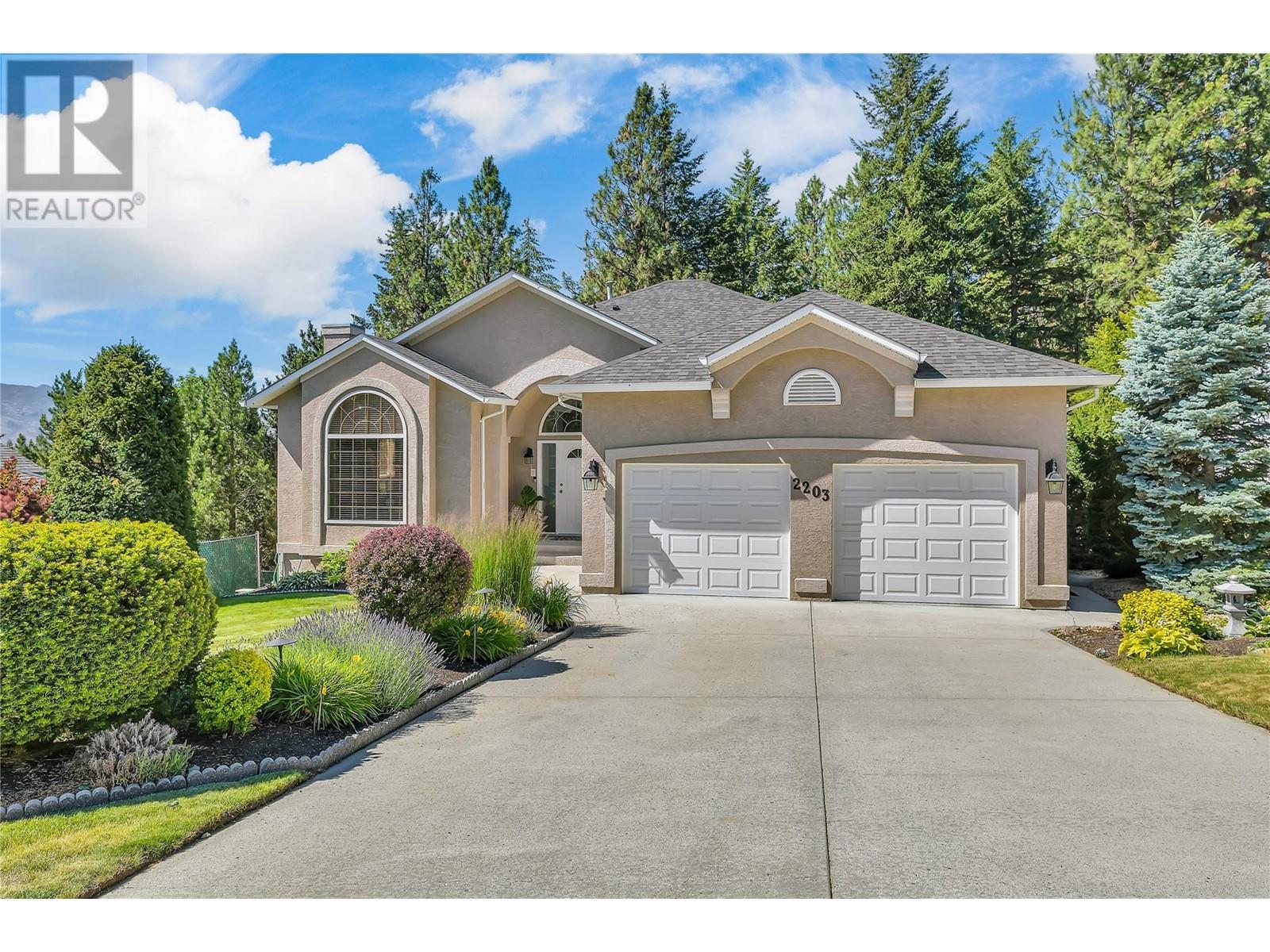 2203 Shannon Woods Place, west kelowna, British Columbia