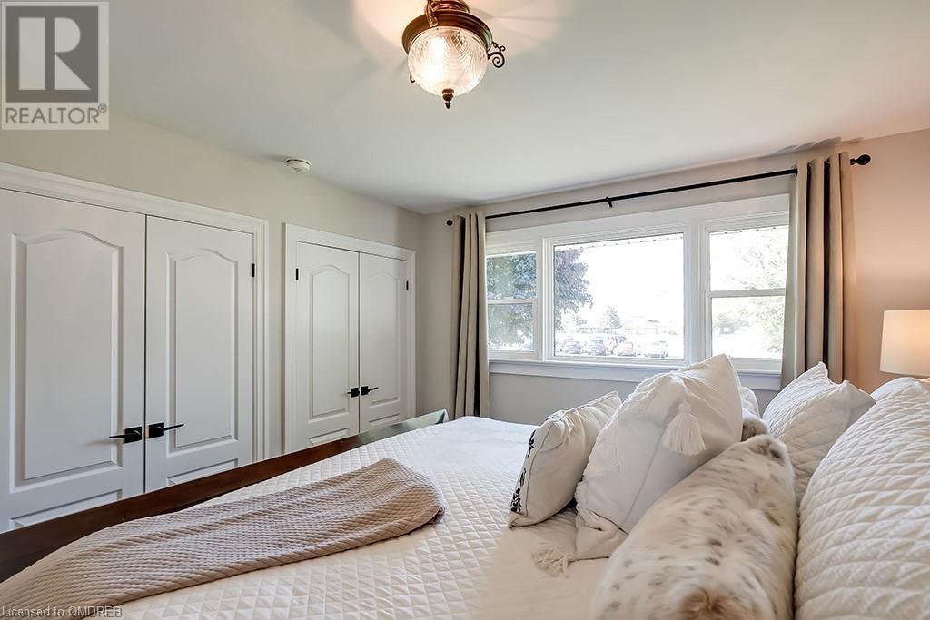 Image of property at 18 ALDERSON Drive