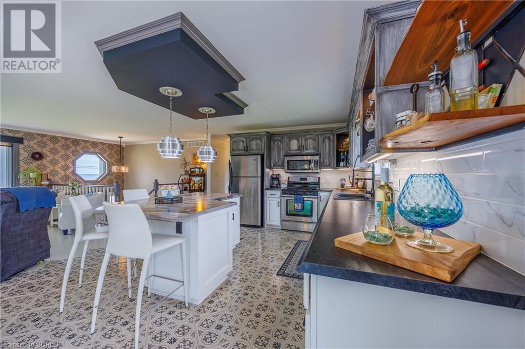 83 Wolven Street, Port Rowan, Ontario  N0E 1M0 - Photo 8 - 40611714