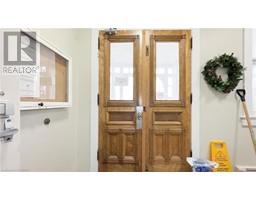 731 PRINCES Street N