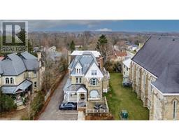 731 PRINCES Street N