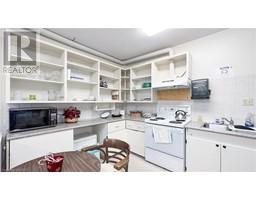 731 PRINCES Street N