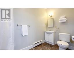 731 PRINCES Street N