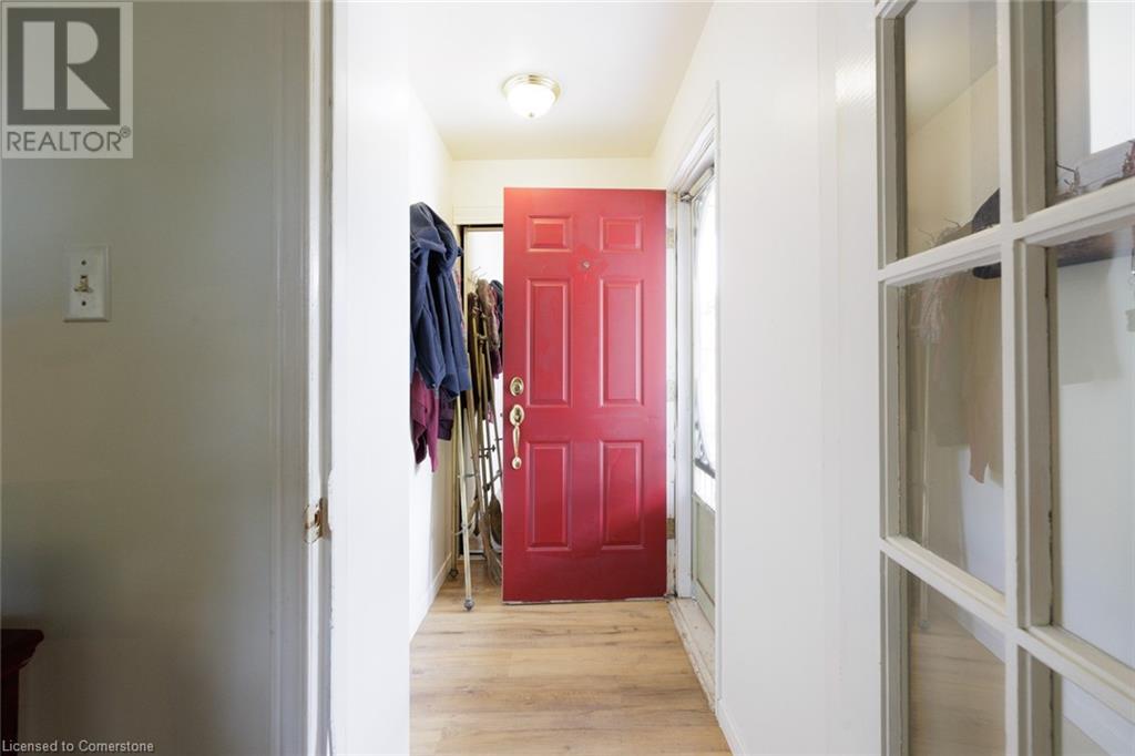 2 Dunkirk Ave Avenue, Guelph, Ontario  N1E 4N8 - Photo 10 - 40611951