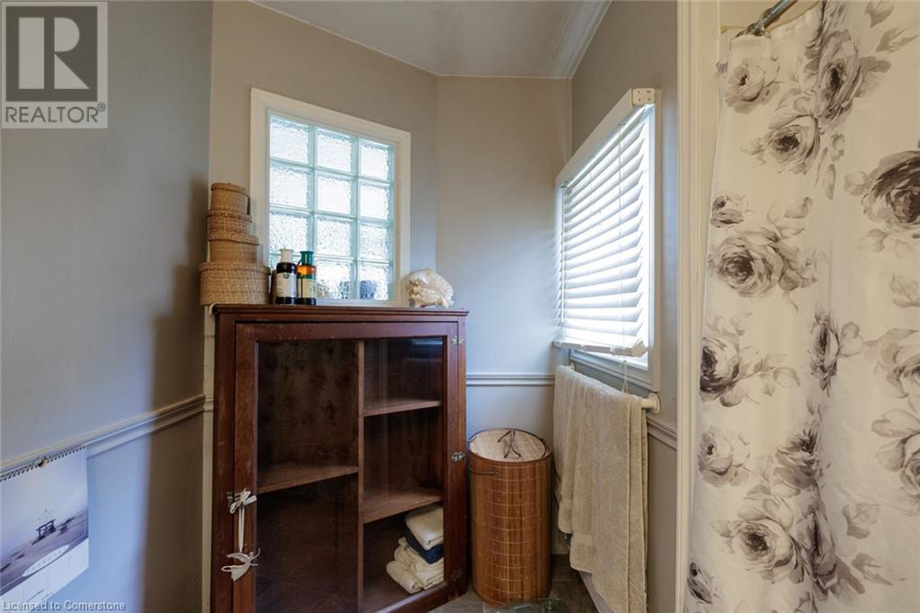 2 Dunkirk Ave Avenue, Guelph, Ontario  N1E 4N8 - Photo 21 - 40611951