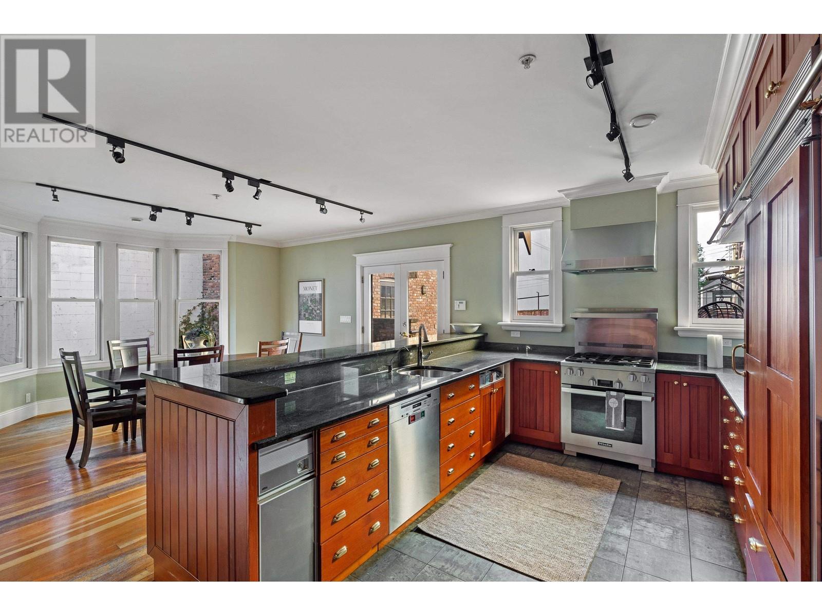33 E 6th Avenue, Vancouver, British Columbia  V5T 1J3 - Photo 7 - R2899829