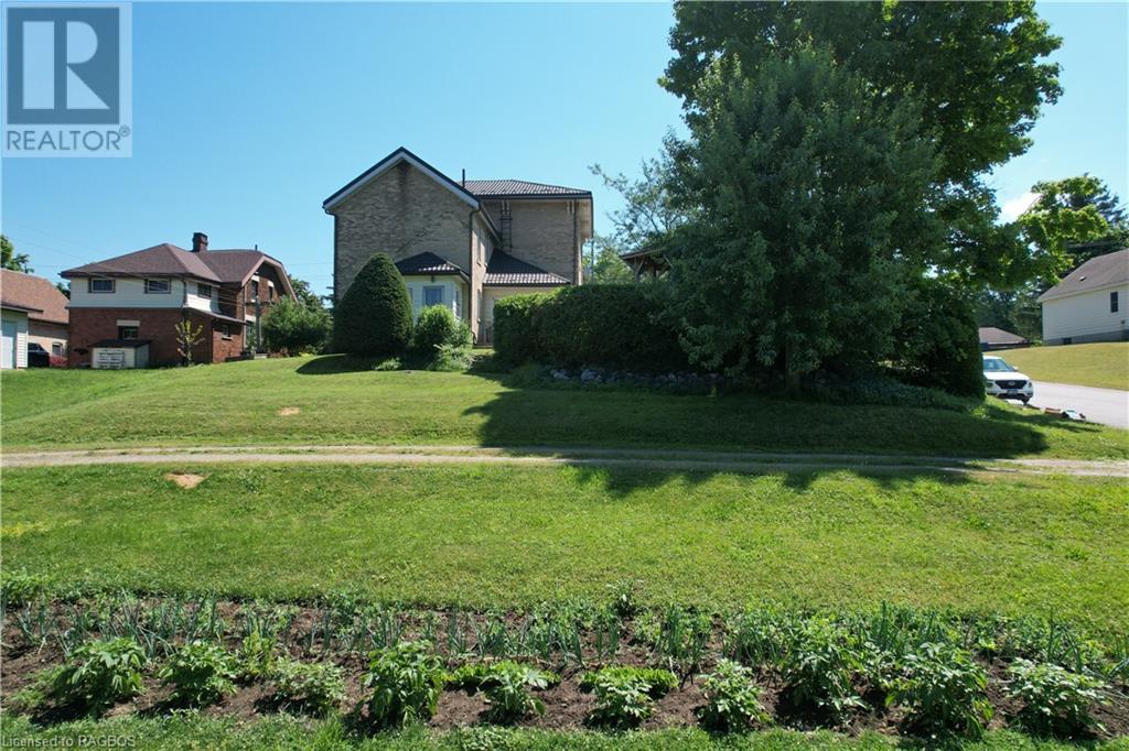 629 Yonge St S, Walkerton, Ontario  N0G 2V0 - Photo 41 - 40612742