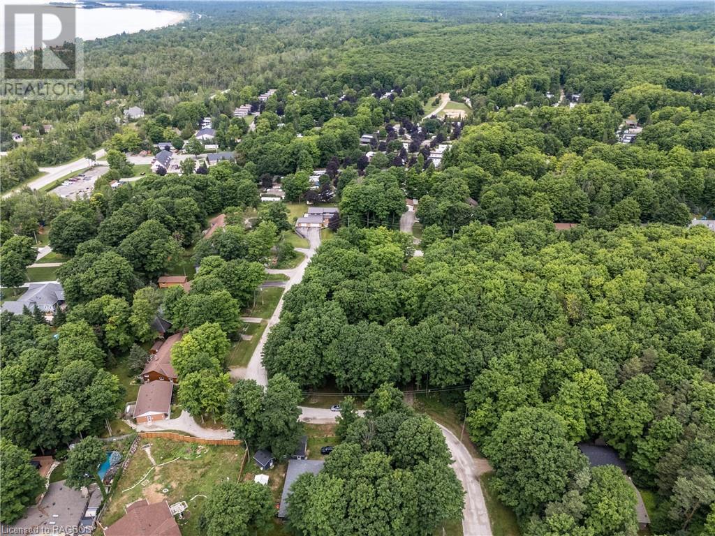 70 Lakeland Drive, Sauble Beach, Ontario  N0H 2G0 - Photo 13 - 40609048