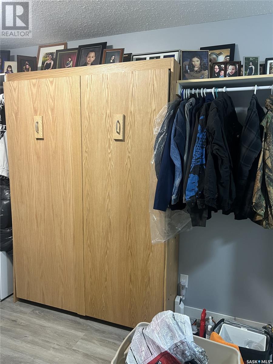 153 2nd Avenue, Lac La Plonge, Saskatchewan  S0M 0G0 - Photo 10 - SK975090