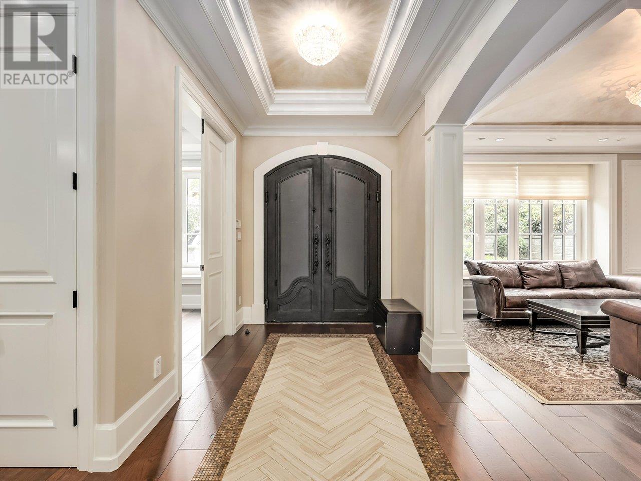 Listing Picture 3 of 40 : 3963 W 11TH AVENUE, Vancouver / 溫哥華 - 魯藝地產 Yvonne Lu Group - MLS Medallion Club Member