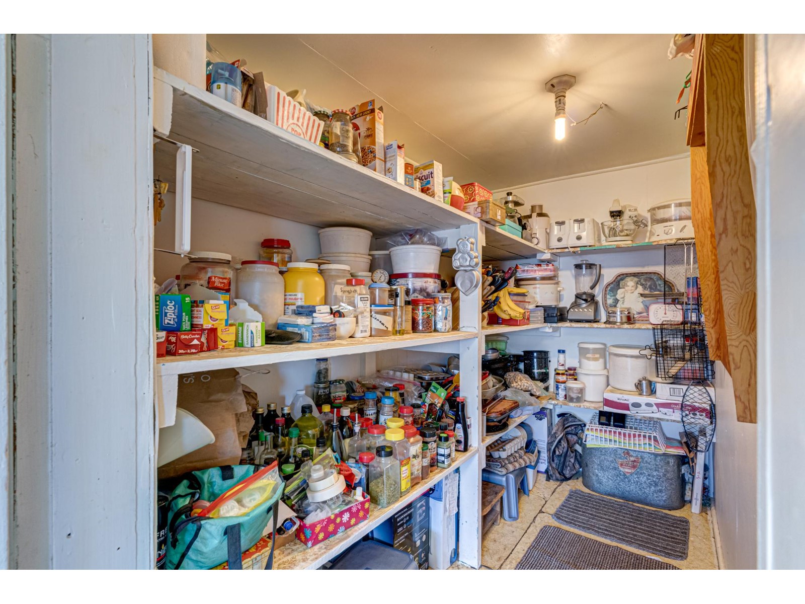 6294 Laurier Avenue, Wardner, British Columbia  V0B 2J0 - Photo 9 - 2478041