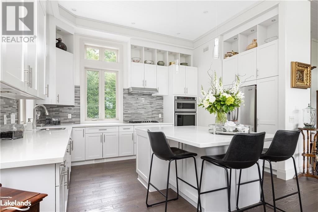 41 CLUBHOUSE Drive, huntsville, Ontario