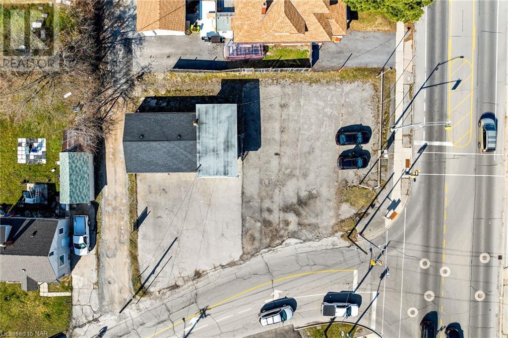 37 Hartzell Road, St. Catharines, Ontario  L2P 1M4 - Photo 13 - 40613231