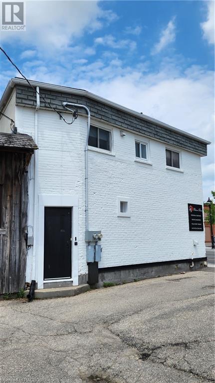 5 Church Street, Elmira, Ontario  N3B 2K7 - Photo 2 - 40611708